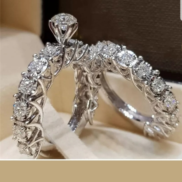 Huitan Jewelry - New very beautiful 925 silver white sapphire ring